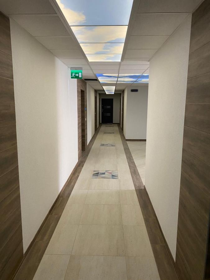 Oasis Apartman ไฮจ์ดุสโซบอสโล ภายนอก รูปภาพ